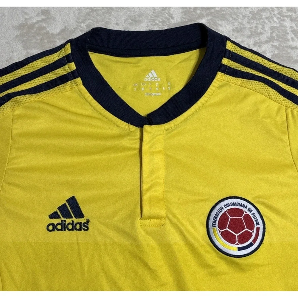 Adidas Columbia National Soccer Team Jersey Mens Small 2015 Home Kit Shirt